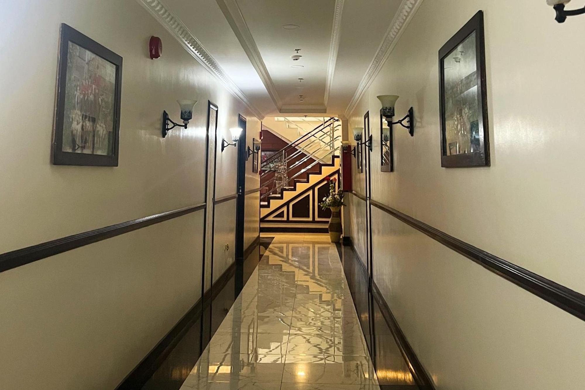 Venezia Suites Hotel Iloilo Room photo